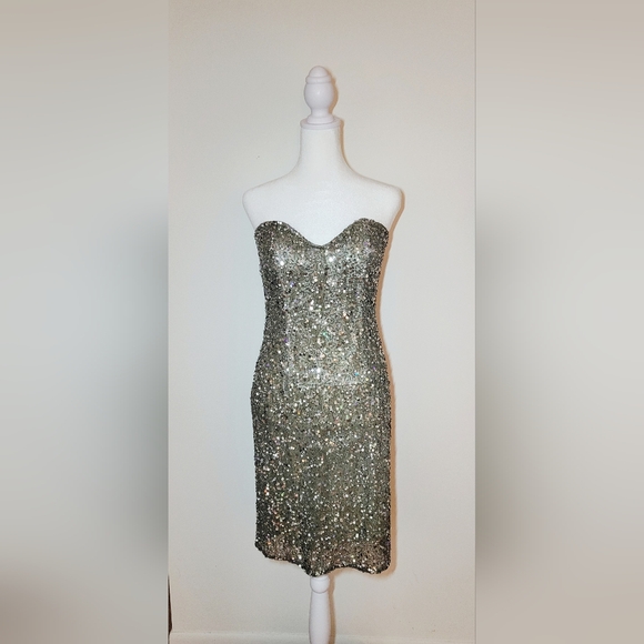 Scala Sequin 100% Real Silk Beaded Mini Dress Sz L Strapless - Picture 3 of 15